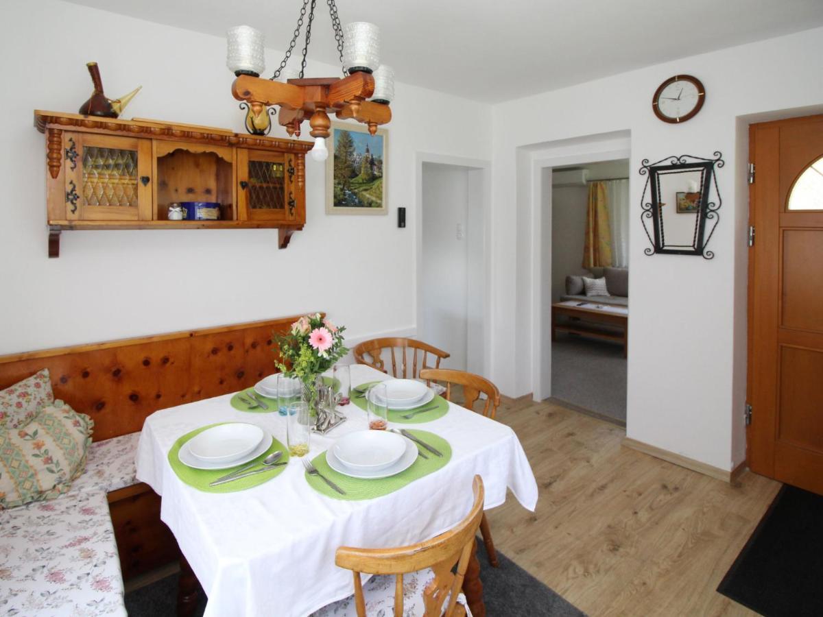 Holiday Home Bungalow Leopoldau By Interhome Виена Екстериор снимка