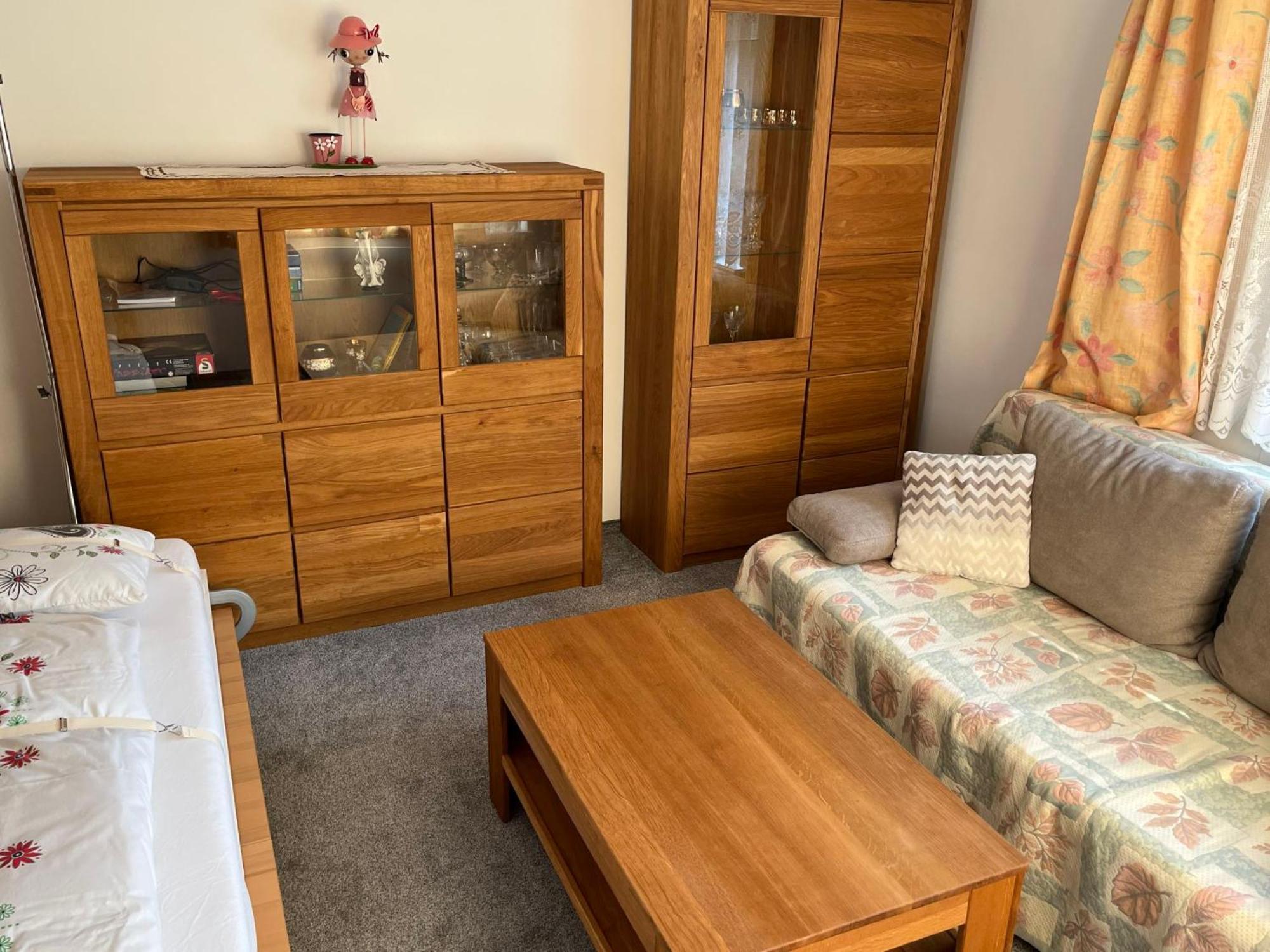 Holiday Home Bungalow Leopoldau By Interhome Виена Екстериор снимка