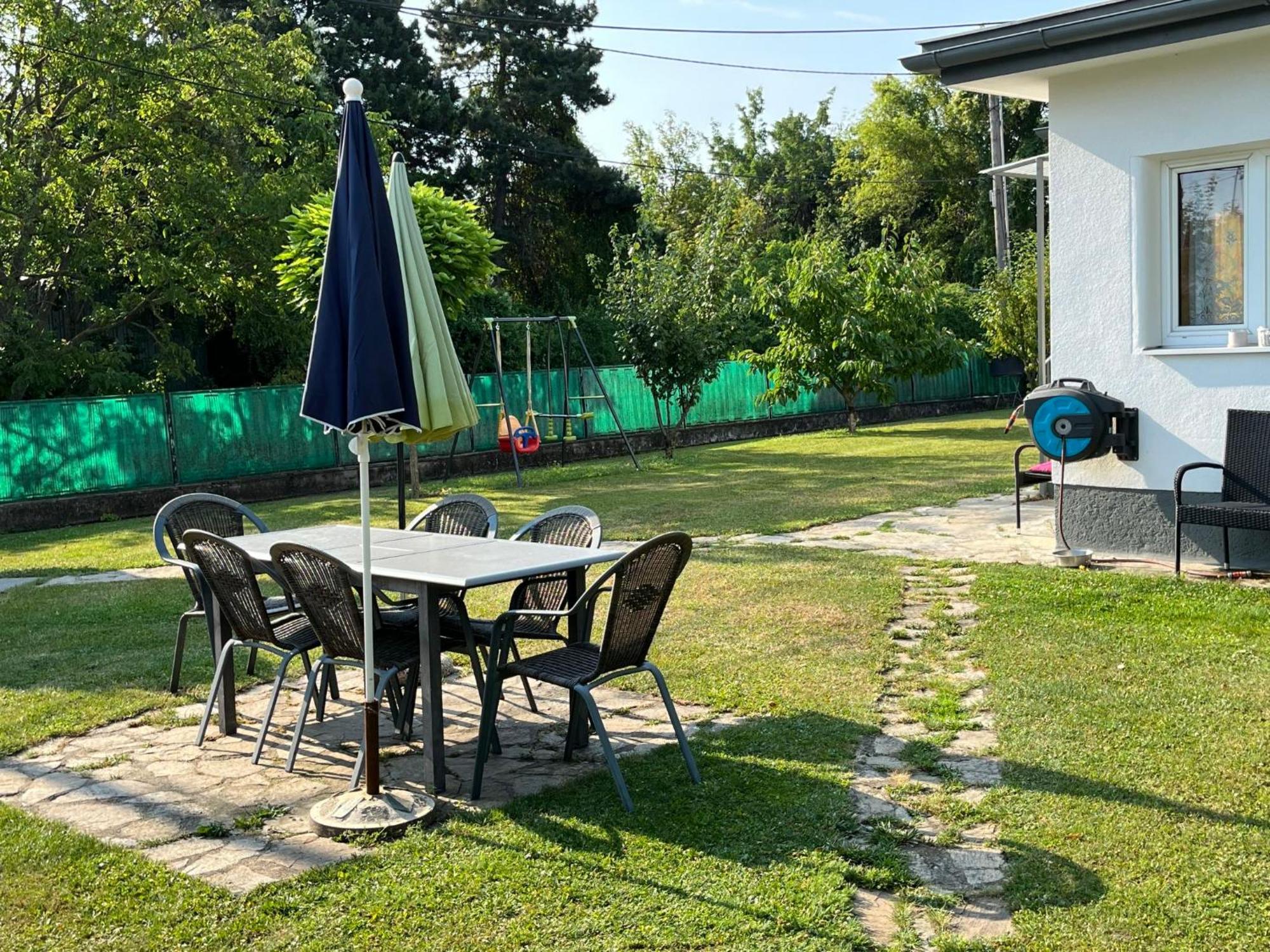 Holiday Home Bungalow Leopoldau By Interhome Виена Екстериор снимка